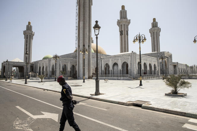 مسجد الإخوان الكبير في داكار مارس 2020.