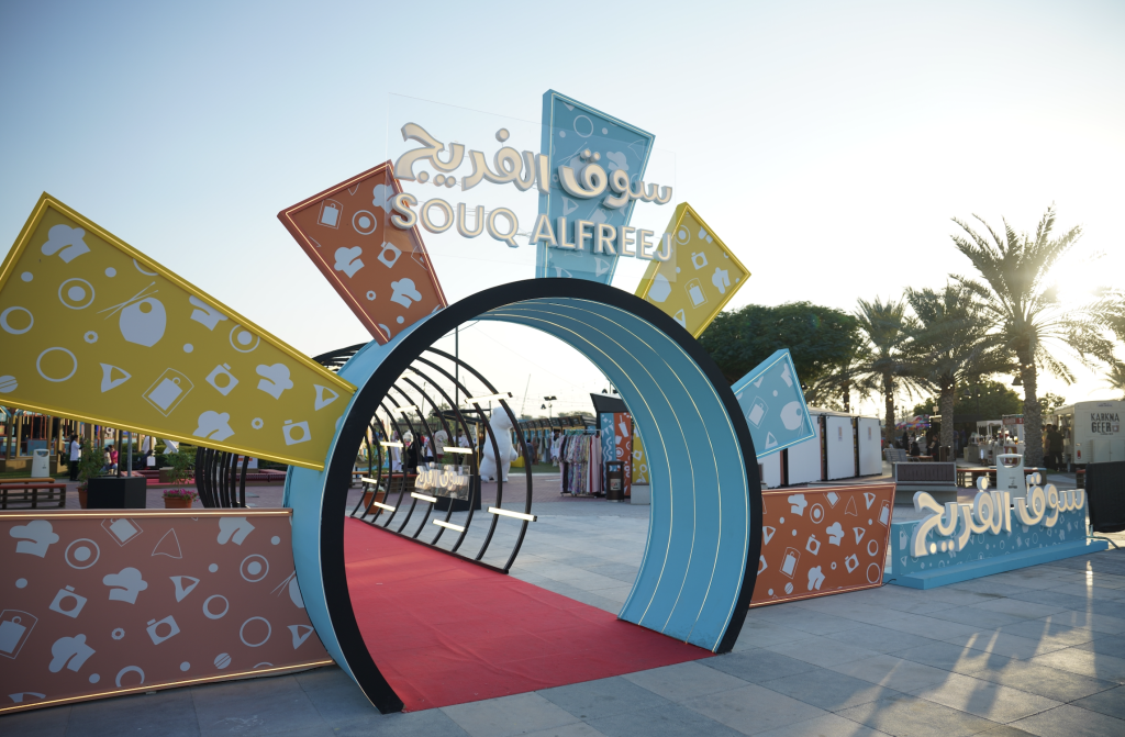 أكثر من 157 ألف زائرٍ للموسم الثاني من سوق الفريج في إمارة دبي