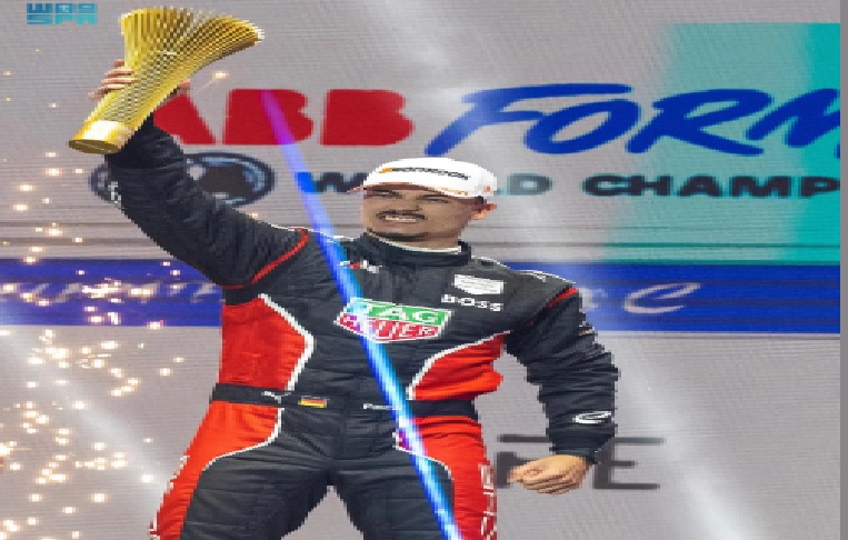 غدًا.. الدرعية تشهد الجولتين الثانية والثالثة من بطولة العالم أي بي بي فورمولا إي 2024