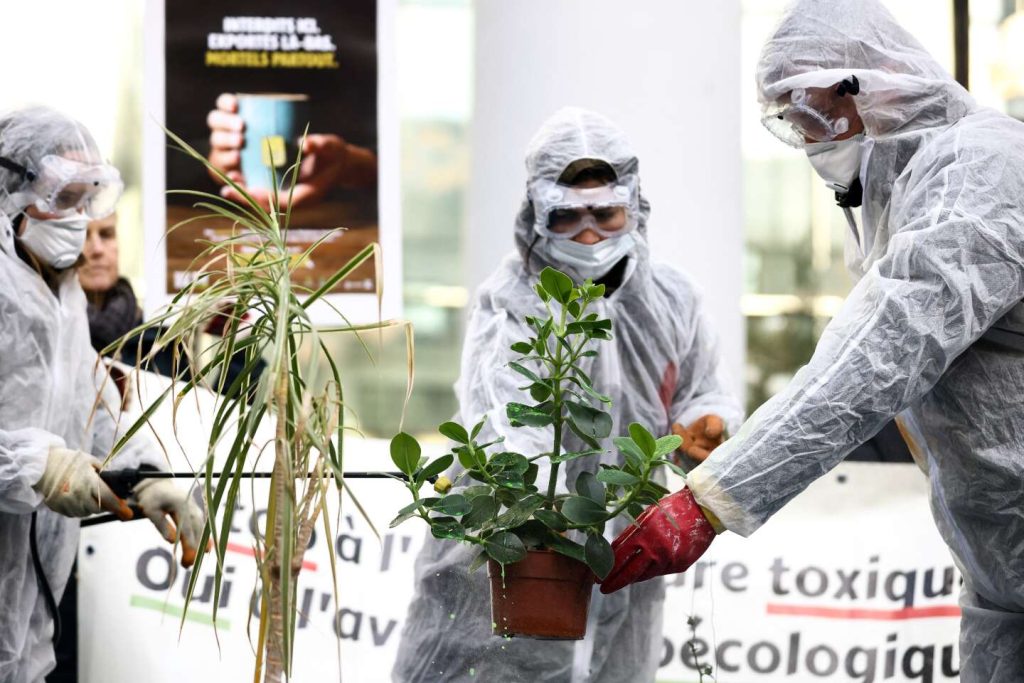 أكثر من 80 منظمة غير حكومية مستعدة لاتخاذ إجراءات قانونية ضد إعادة ترخيص الجليفوسات في أوروبا