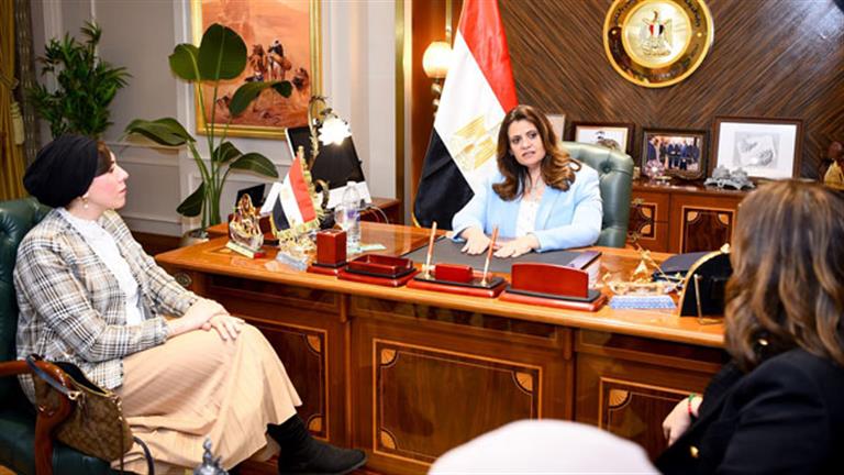 وزيرة الهجرة: ترجمة الحقوق الدستورية للمرأة إلى قوانين واستراتيجيات وبرامج تنفيذية