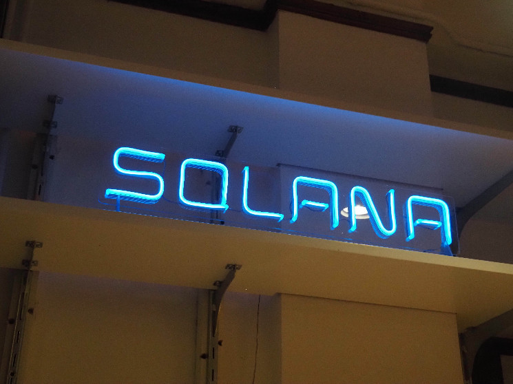 حققت العقود الآجلة لـ Solana’s SOL مبلغًا قدره مليار دولار في رهانات صعودية قياسية