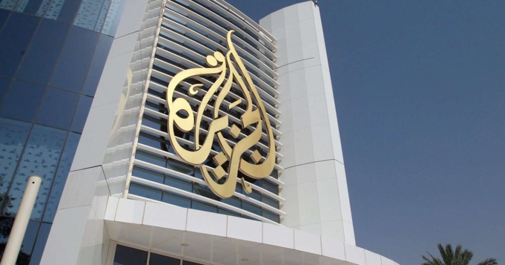 الجزيرة تستنكر محاولات الاحتلال الإسرائيلي تبرير جرائمه بحق الصحفيين