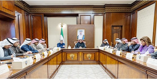 وزير الخارجية: تسخير كل الإمكانات لتطوير مستوى العمل بالبعثات في الخارج