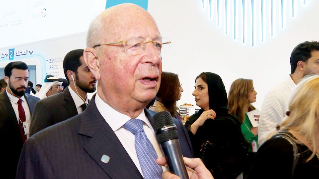 قمة الحكومات تواجه التحديات الحالية والمستقبلية