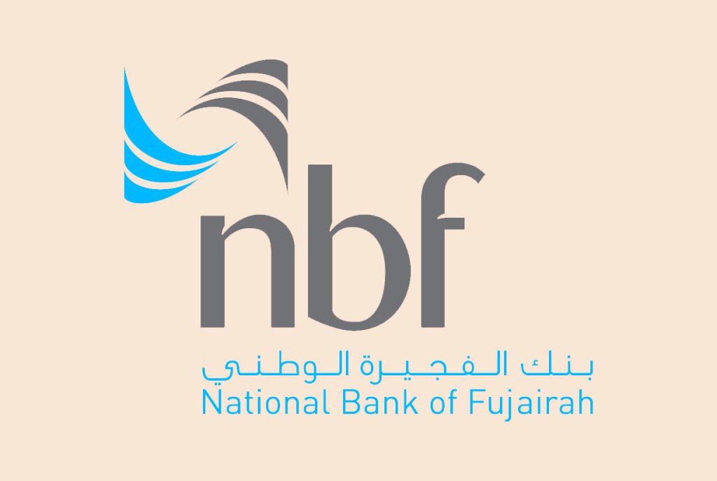 «الفجيرة الوطني» يحتفل بتخريج 12 متدرباً من برنامج «ليفينج بيزنس»