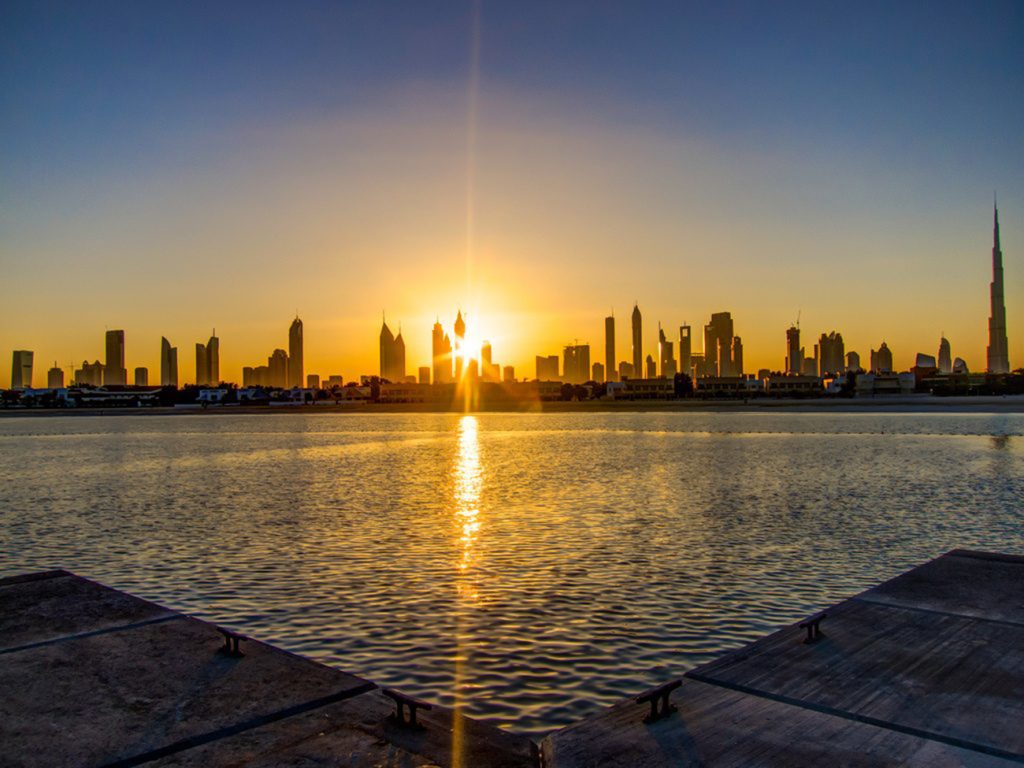 طقس الإمارات غداً.. صحو إلى غائم جزئياً أحياناً