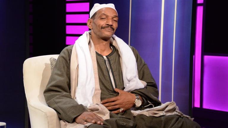 بائع البرتقال الداعم لغزة ضيف “بالخط العريض”.. الجمعة