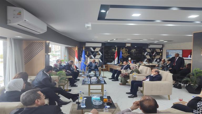 محافظ أسوان: التأمين الصحي الشامل سيخدم 1.6 مليون مواطن