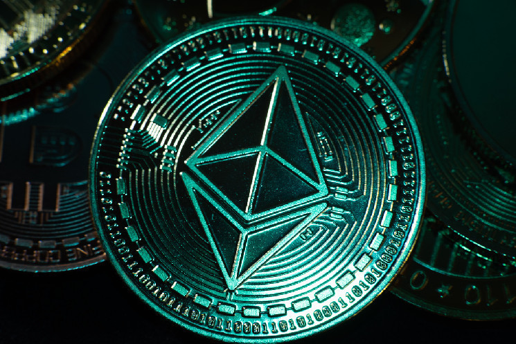 يتراجع سعر Ethereum من 3 آلاف دولار لكن الثيران يظلون مسؤولين