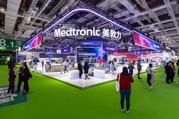سهم Medtronic: خيار جيد لمستثمري الأرباح الباحثين عن تقلبات منخفضة (NYSE:MDT)