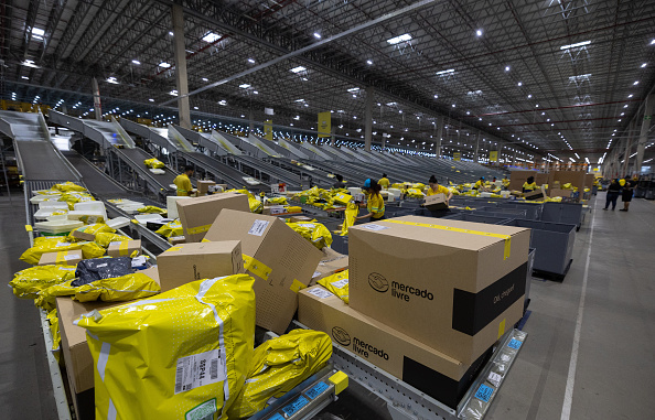 تعمل MercadoLibre على تسريع عملية توليد النقد (NASDAQ:MELI)