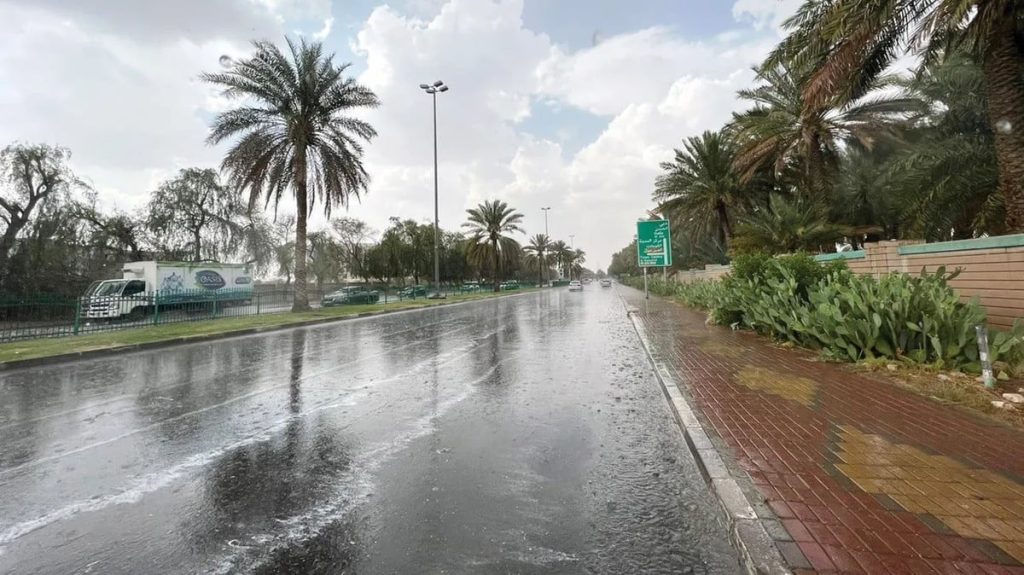 «الأرصاد» ينبه من هطول أمطار خفيفة على جازان