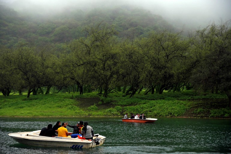 Tourists boat at Wadi Darbat in Salalah, Dhofar province, Oman August 21, 2016. Picture taken August 21, 2016. REUTERS/Ahmed Jadallah