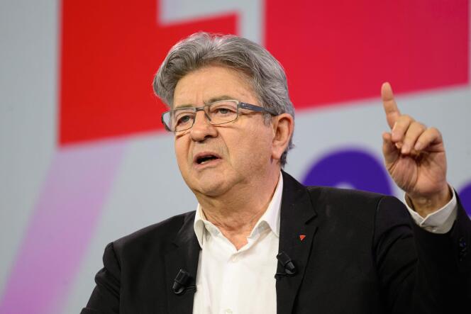 زعيم حزب La France Insoumise، جان لوك ميلينشون، يتحدث خلال التجمع الانتخابي الأخير لمرشح LFI الرئيسي في الانتخابات الأوروبية، في تولوز، 1 يونيو 2024.