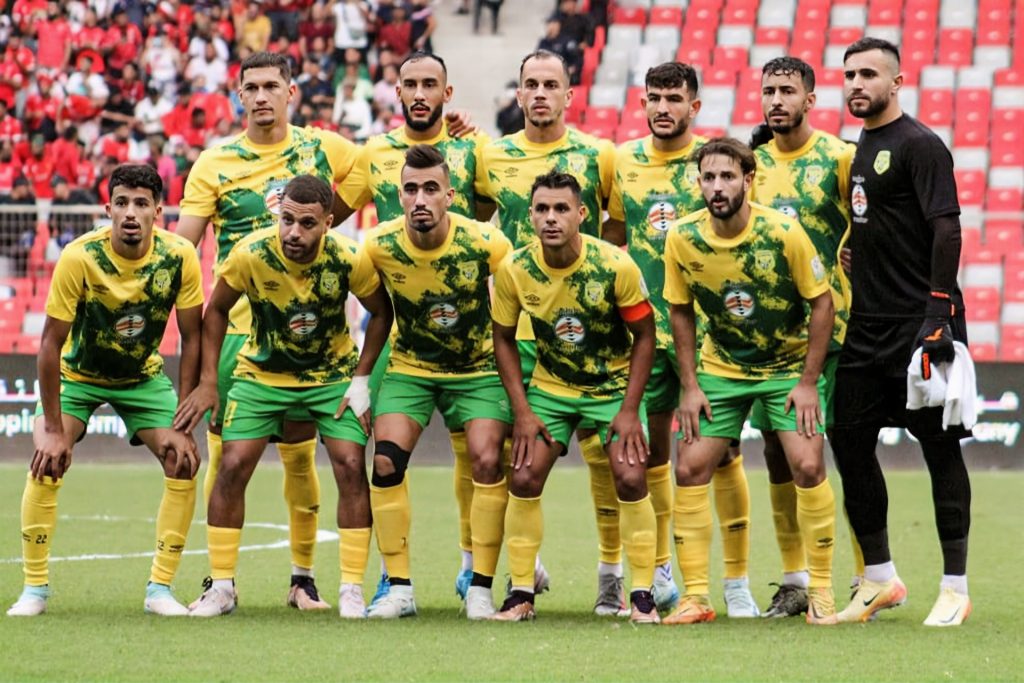 نادٍ جزائري يتهم رئيس رابطة دوري المحترفين بـ”تصفية الحسابات والانتقام”