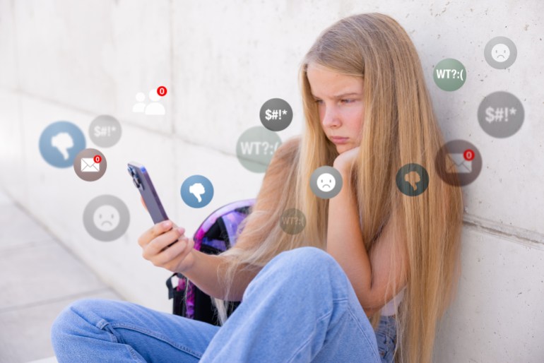 مسؤول صحي أميركي رفيع يدعو لوضع تحذيرات من مخاطر شبكات التواصل على المراهقيين