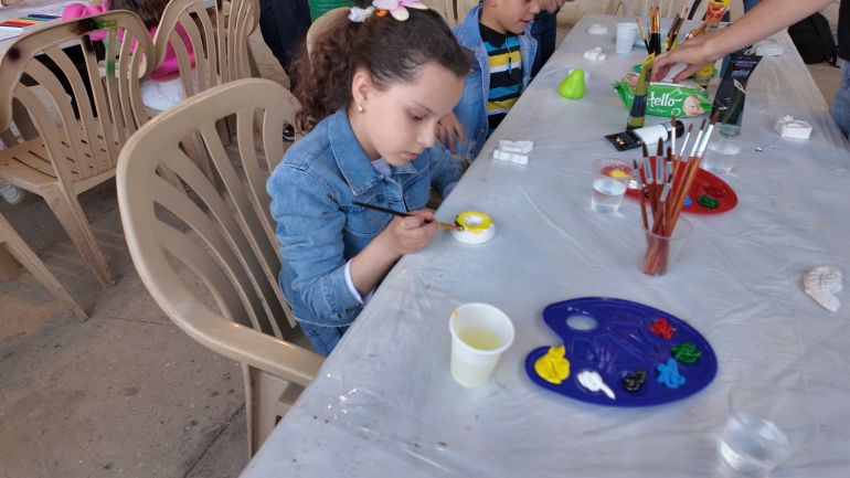 للأطفال حصة من مهرجان عامل حيث خصصت لهم نشاطات متنوعة (الجزيرة)