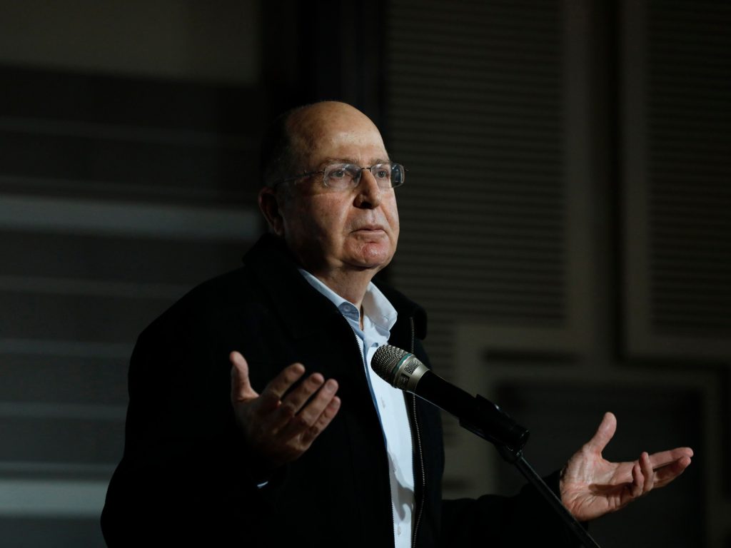 يعالون: قتل الفلسطينيين “أيديولوجية قومية وفاشية”