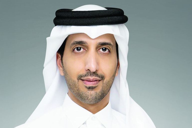 1- جاسم البوعينين: عدد دور النشر المشاركة هذا العام يبلغ 522 دار نشر تمثل 42 دولة (الجزيرة)