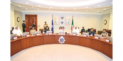 وكيل «الداخلية» ترأس وفد الكويت باجتماع لجنة التنسيق العسكري والأمني مع السعودية