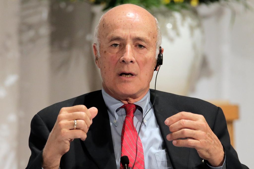 وفاة جوزيف س. ناي ، المنظر الأمريكي للعلاقات الدولية