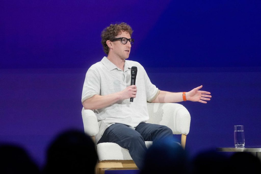 بعد دورته المؤيدة لثوب ، يغلق مارك زوكربيرج مدرسته للأطفال المحرومين