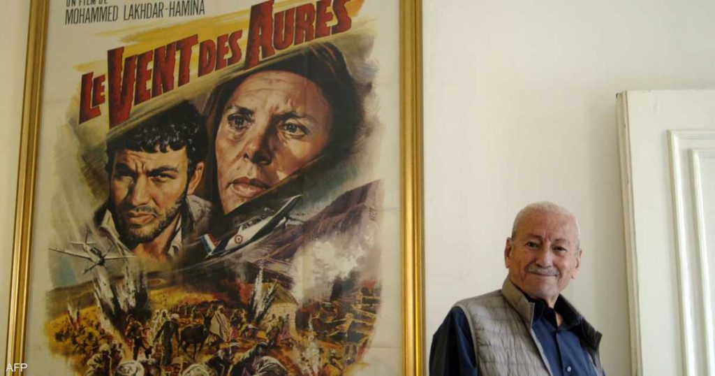 وفاة المخرج الجزائري البارز محمد لخضر حمينة