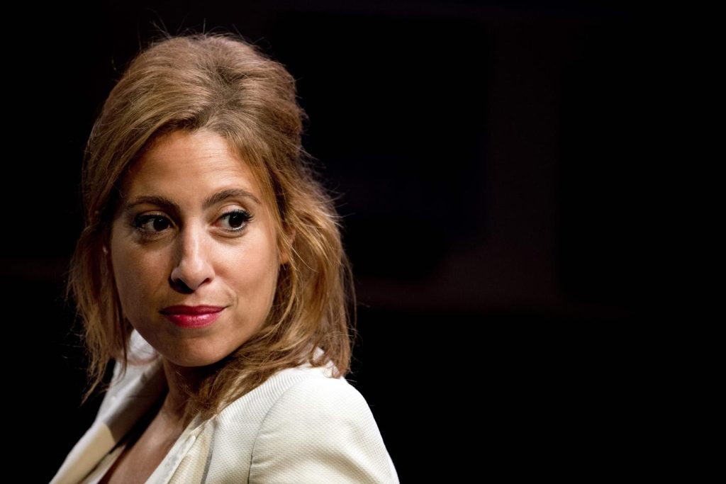 ترفض ليا سلامي أي “تافهة لشواه” بعد المقارنة التي أجراها تيري أرديسون بين غزة وأوشفيتز