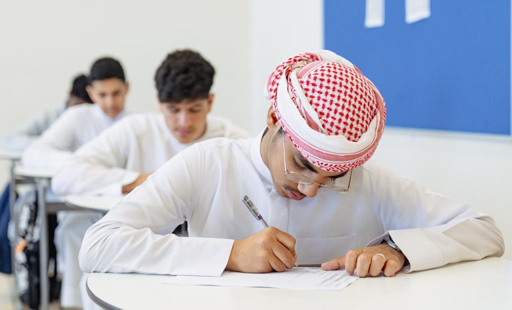 مدارس تقدم مبادرات أكاديمية نوعية لتعزيز أداء الطلبة مع اقتراب امتحانات نهاية العام