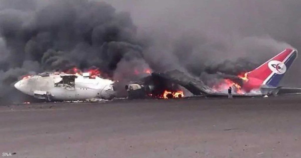 4 غارات إسرائيلية استهدفت مطار صنعاء وطائرة تابعة ل”اليمنية”