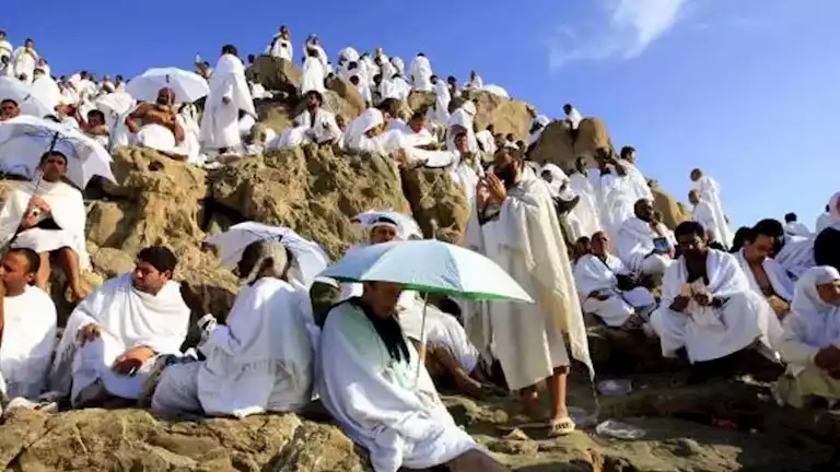 غرامة تصل لـ100 ألف ريال.. تحذير عاجل من السعودية قبل موسم حج 2025