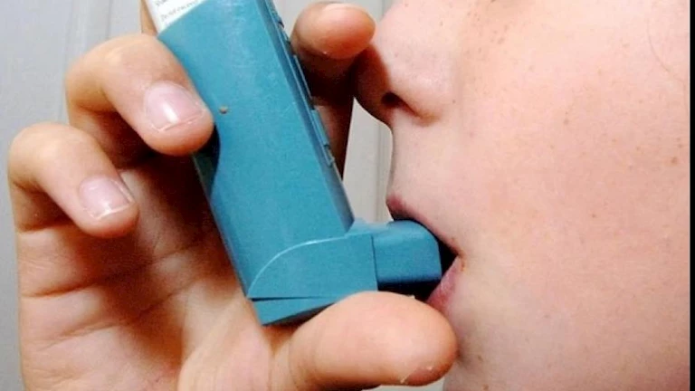 أكثر شيوعًا بين الأطفال.. هيئة الدواء تكشف أسباب الإصابة بالربو
