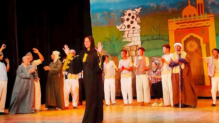 مجانا حتى الأحد.. الثقافة تقدم “ونيسة” على مسرح قصر ثقافة أسيوط