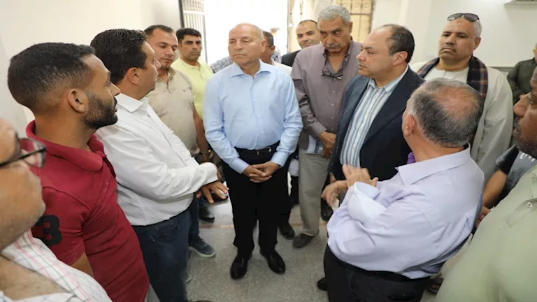 صور.. محافظ القاهرة يتابع تقنين أوضاع مصانع شق الثعبان