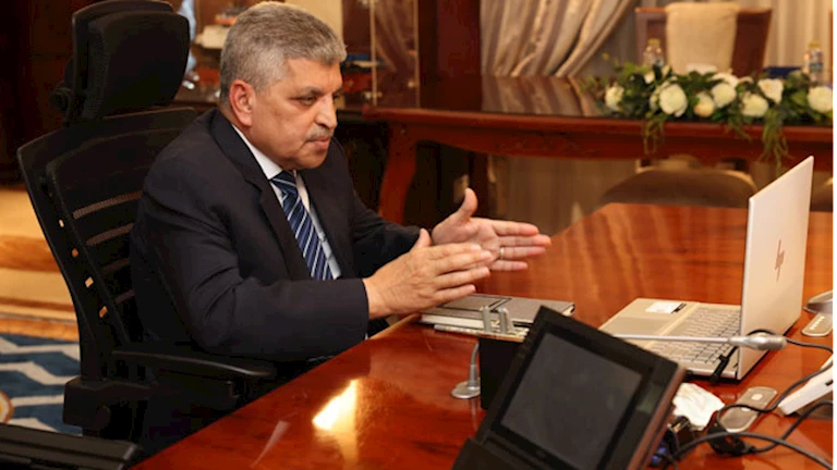 الفريق أسامة ربيع: ندرس تخفيض رسوم عبور السفن عبر قناة السويس بنسبة 15%