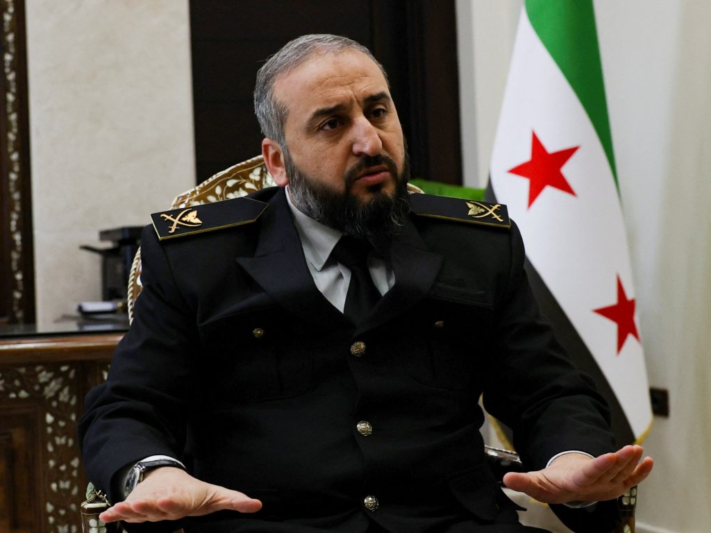 أبو قصرة يعلن دمج كافة الوحدات العسكرية ضمن وزارة الدفاع السورية