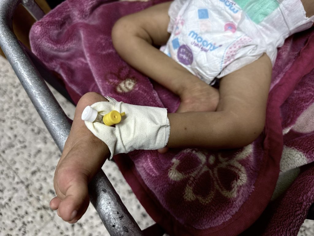 عشرات الشهداء بغزة و300 حالة إجهاض جراء نقص الغذاء