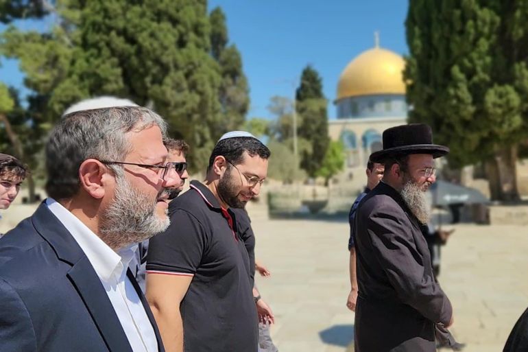 وزير الأمن القومي المتطرف إ]تمار بن غفير يقتحم المسجد الأقصى فيما يسمى ذكرى خراب الهيكل 13 أغسطس 2024 - مواقع التواصل