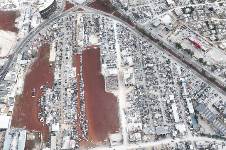 تدفّق السيارات المستوردة إلى سوريا بين مؤشرات الانتعاش الاقتصادي وتحديات البنية التحتية