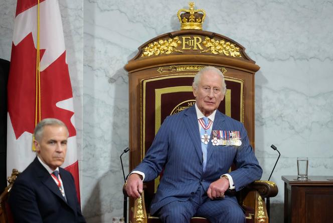 رئيس الوزراء الكندي مارك كارني ، والملك تشارلز الثالث قبل خطاب العرش في أوتاوا ، كندا في 27 مايو 2025.