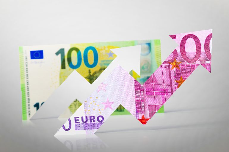 3D illustration, Inflation - money graph rises ; Shutterstock ID 2103756704; purchase_order: ajnet; job: ; client: ; other: