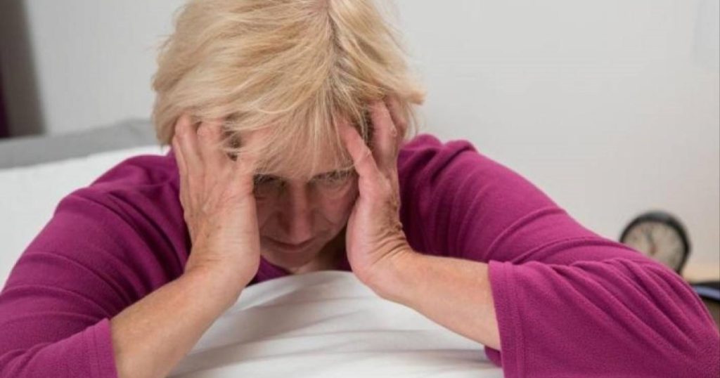 6 أعراض قد تبدو بسيطة يحذر الأطباء من تجاهلها