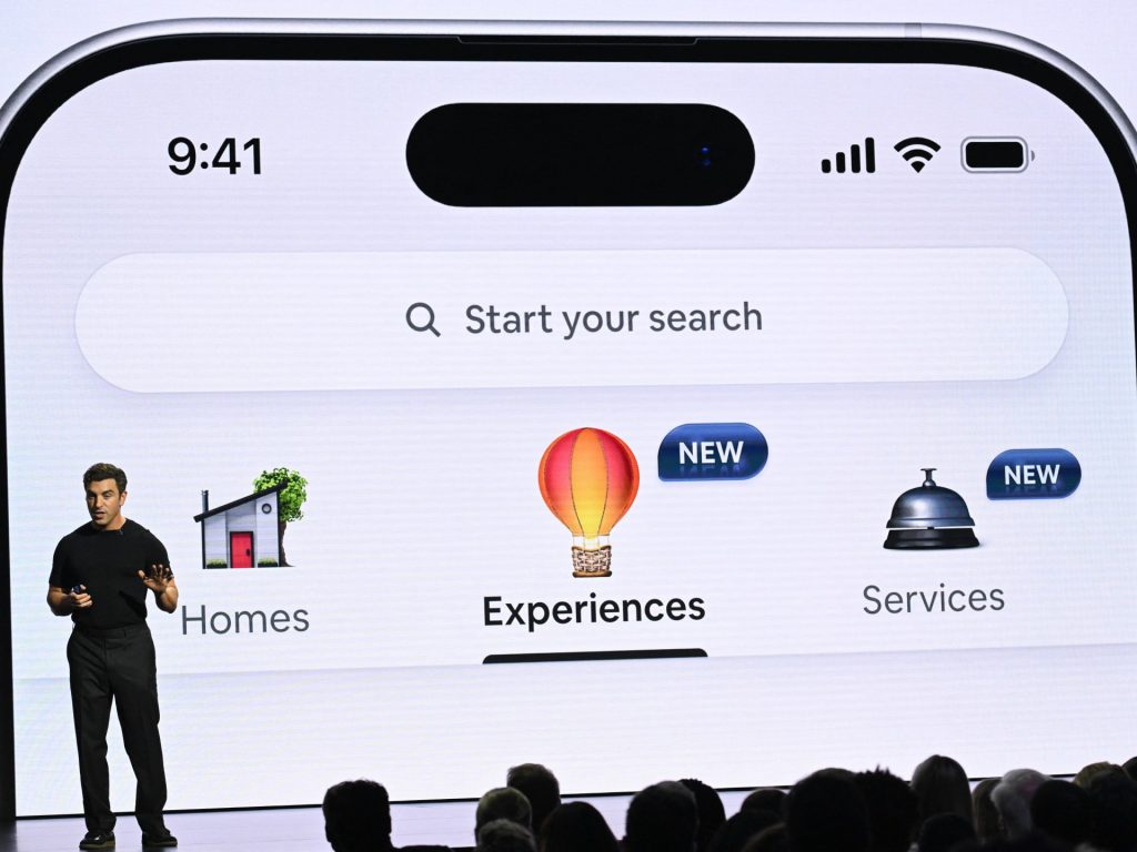 جلسات تدليك وطهاة عالميون.. “إير بي إن بي” توسع دائرة خدماتها بتطبيق محدّث