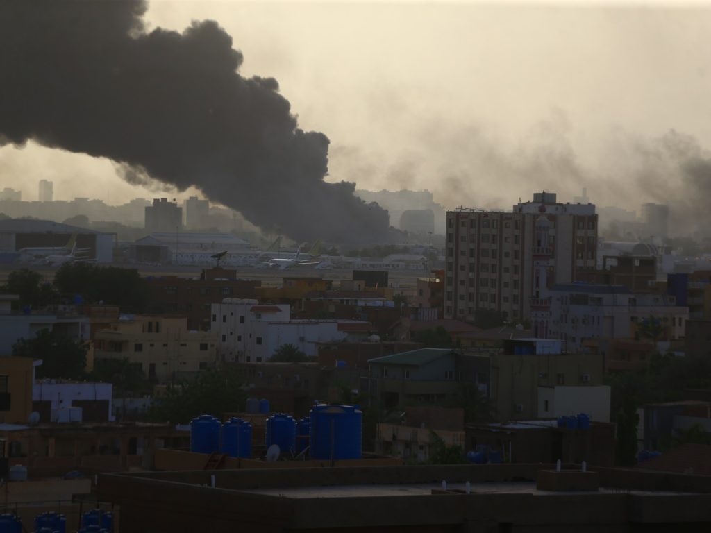 الدعم السريع يقصف مستشفى بالأبيّض والجيش يستعيد بلدة جنوب كردفان