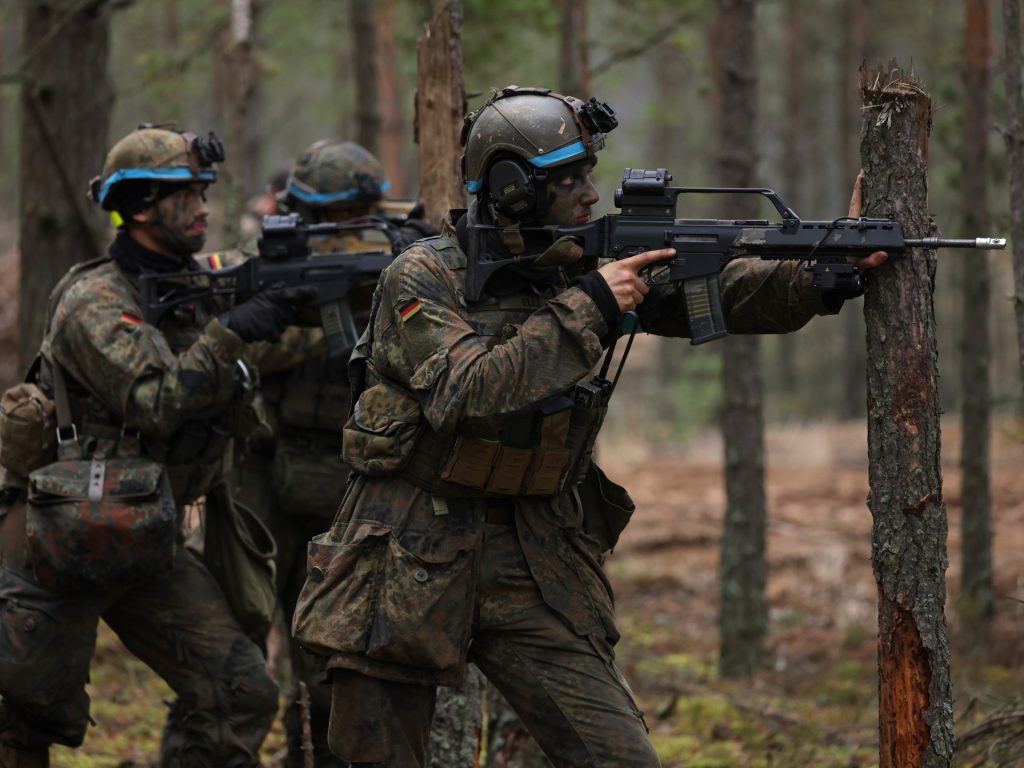 رويترز: الناتو سيطلب من الجيش الألماني 7 ألوية إضافية