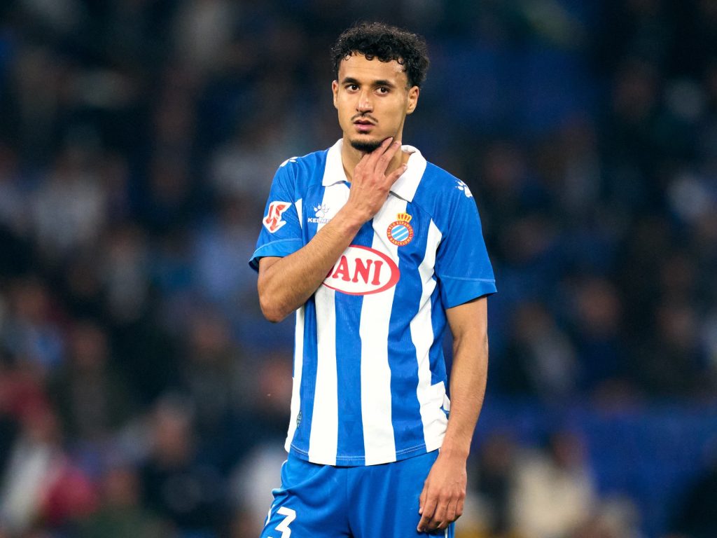 عقوبة قاسية لمشجع إسباني أهان المغربي الهلالي