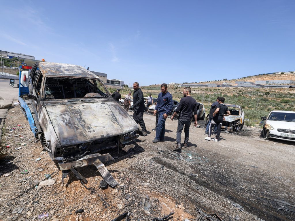 الاحتلال يحاصر بلدتين شمال الضفة لليوم الرابع