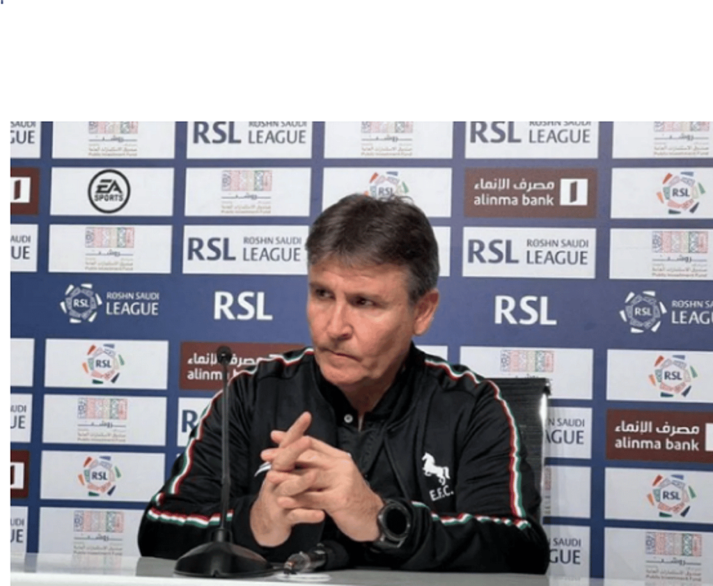 كازولا: راضٍ عن الأداء رغم الخسارة الثقيلة.. والشلهوب: الهلال استعاد روحه