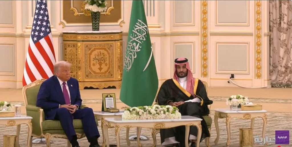 ولي العهد والرئيس الأمريكي يوقعان اتفاقية الشراكة الاقتصادية الاستراتيجية